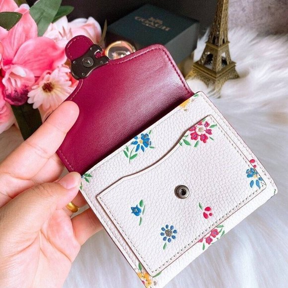NWT COACH Tabby Small Wallet With Wildflower Print (1364) - Picture 3 of 11